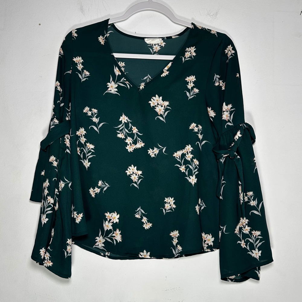 Sienna Sky Womens‎ XS Forest Green Floral V-Neck Bell Sleeve Tie Blouse 02CT1357